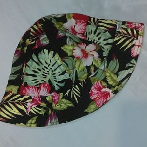 FAIR PLAY floral Skipper's cap